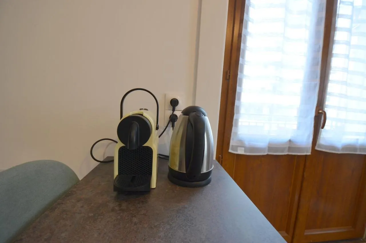 Studio + Balcon + Parking - Ultra Centre Apartment Annecy